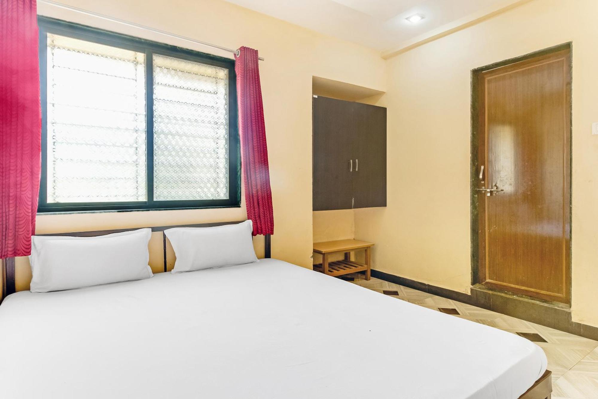 Hotel Spot On Harihar Lodging And Yatri Niwas Kolhápur Exteriér fotografie